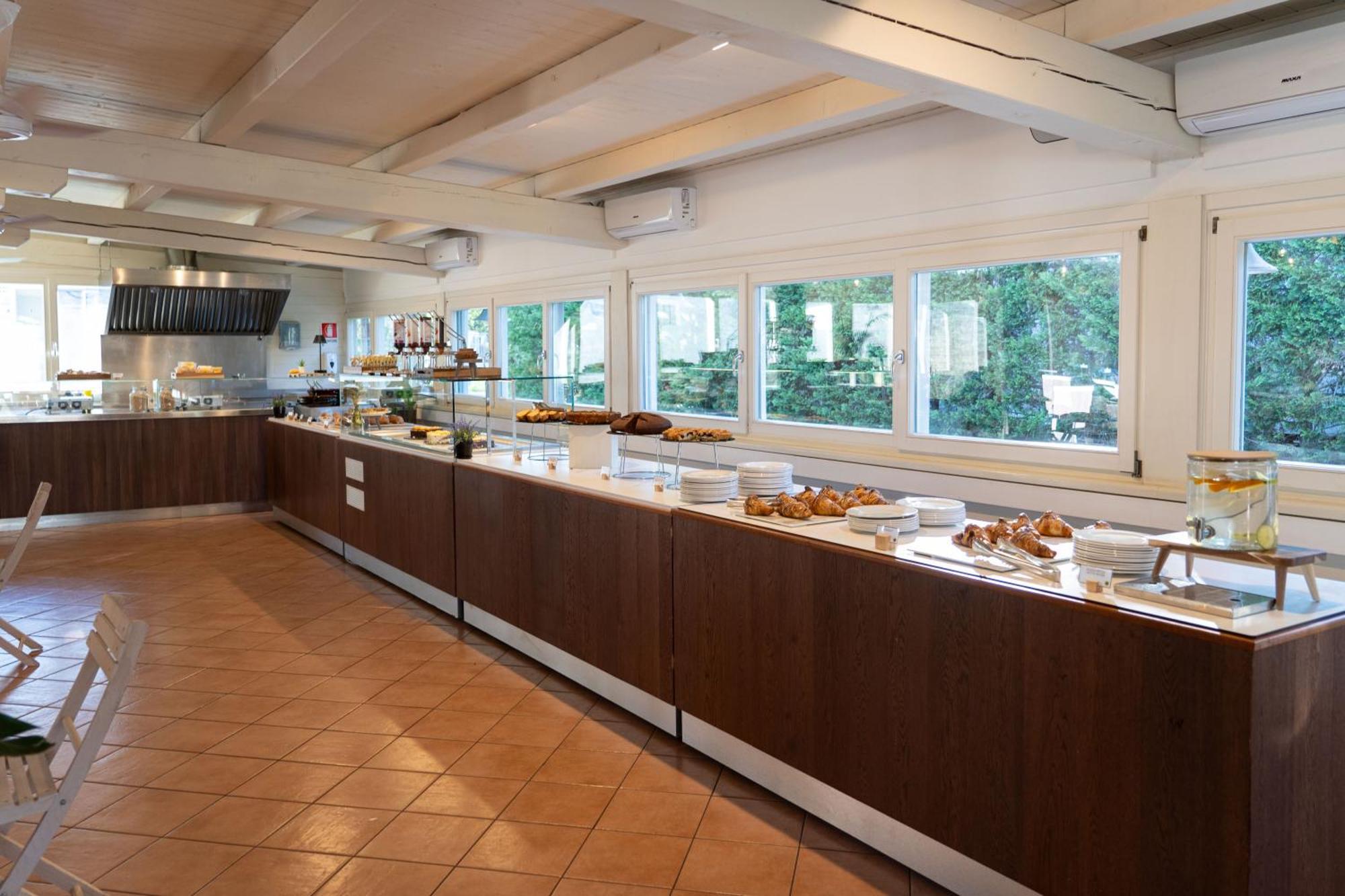 Club Del Sole Adriano Family Collection Otel Punta Marina Dış mekan fotoğraf